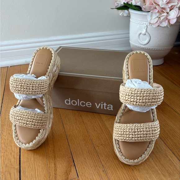 Brand new Dolce Vita platform sandals - perfect for Spring/Summer - Picture 2 of 8